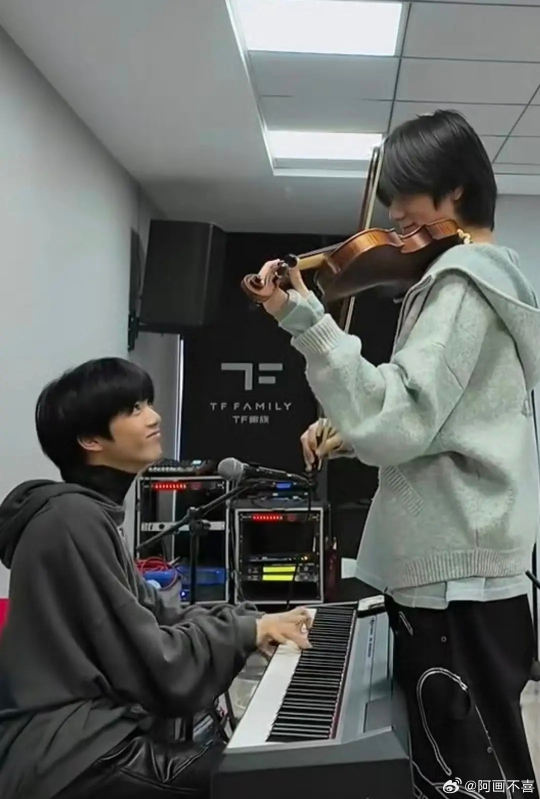 谁敢看这个胖瑞cho成啥样了