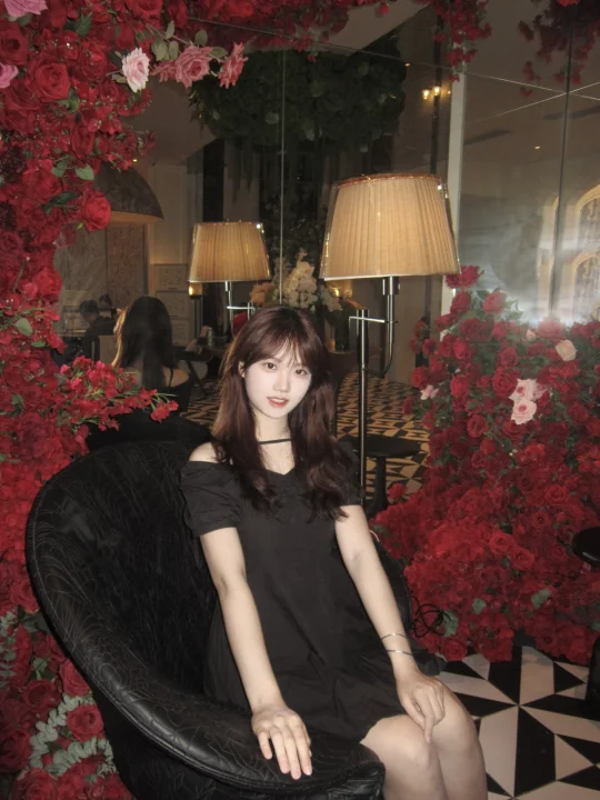 女大学生|感受重庆高空的浪漫