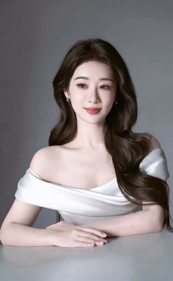 杨紫[超话]  yz杨紫生命树yz杨紫白菊“成长的道路会有失败，但无悔，就像玫瑰
