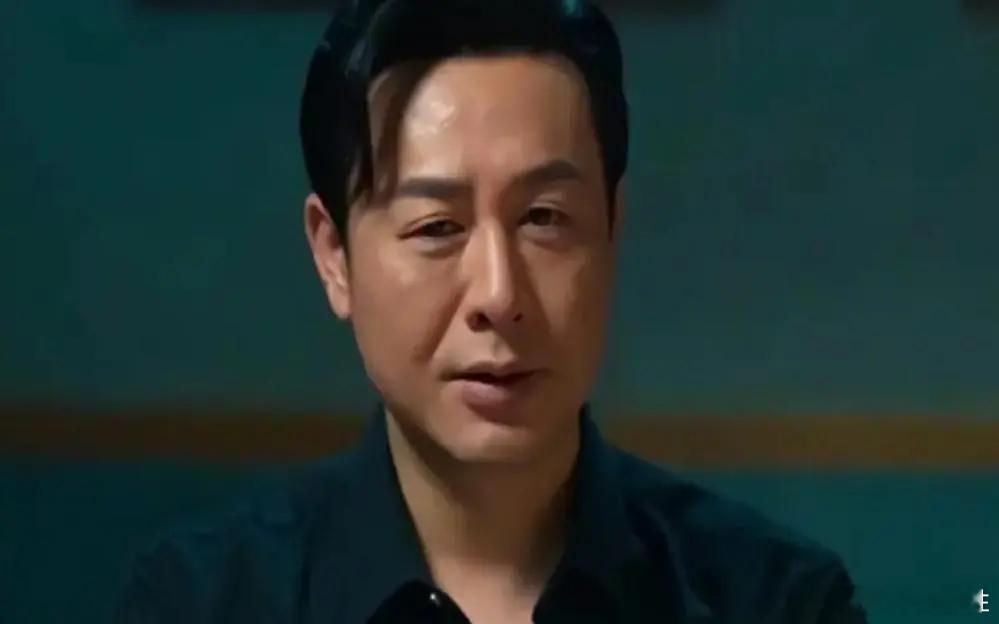 #张颂文飞天奖直播捡手机##刘亦菲两部作品入围飞天奖# “飞天奖”也就“捡”了部