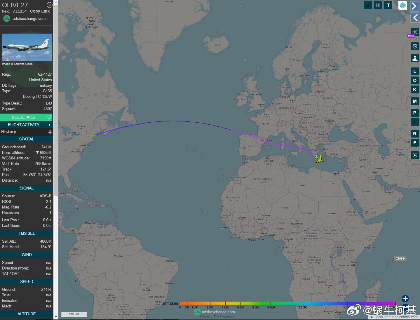1架TC-135W，编号62-4127/呼号OLIVE27降落到克里特岛哈尼亚空