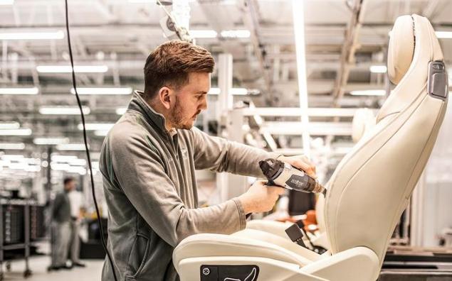 英国汽车有多惨？劳斯莱斯归德国，路虎并入印度，一手好牌打稀烂
   
曾经的英国