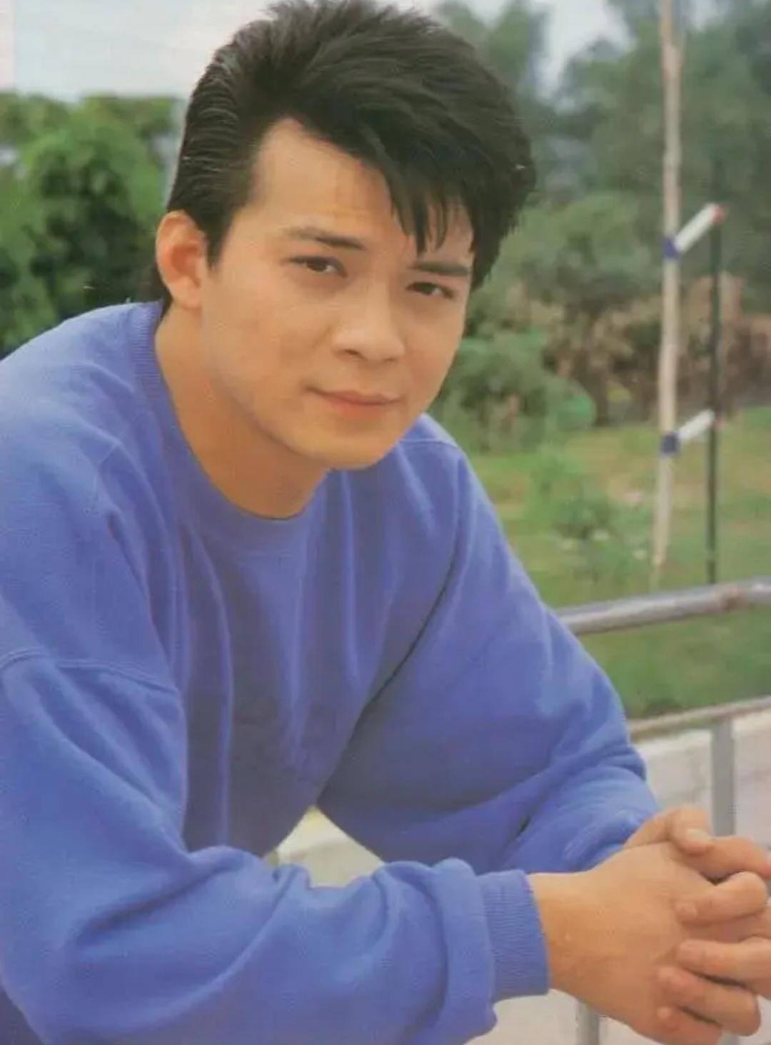 通透！64岁黄日华退出娱乐圈，以后不会再拍戏。

《义不容情》丁有健、《射雕英雄