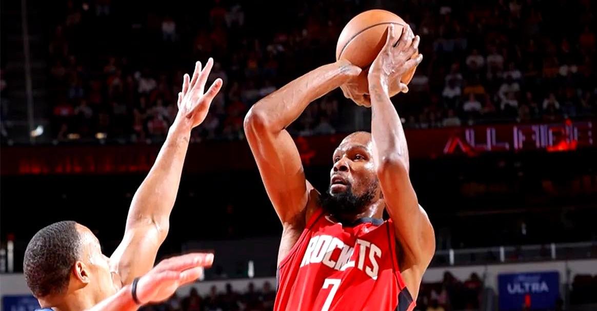 一个队4人得分上双很常见，一个队4人篮板上双你见过吗？今儿火箭就秀了操作——60