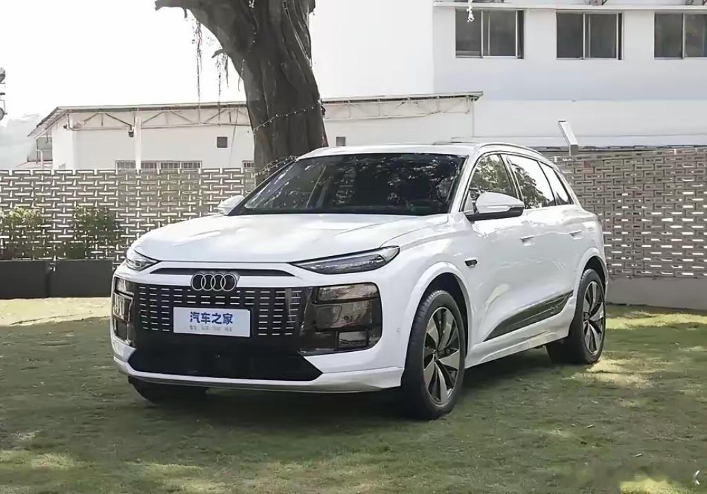 首辆搭载华为智驾的BBA：奥迪Q6L etron！这辆决定着奥迪新能源命运的车型