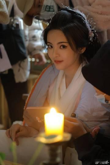 蒋龙杨超越张弛演我被点名  沉浸式演绎被点名 PTSD，全员默契装忙逃避视线，动