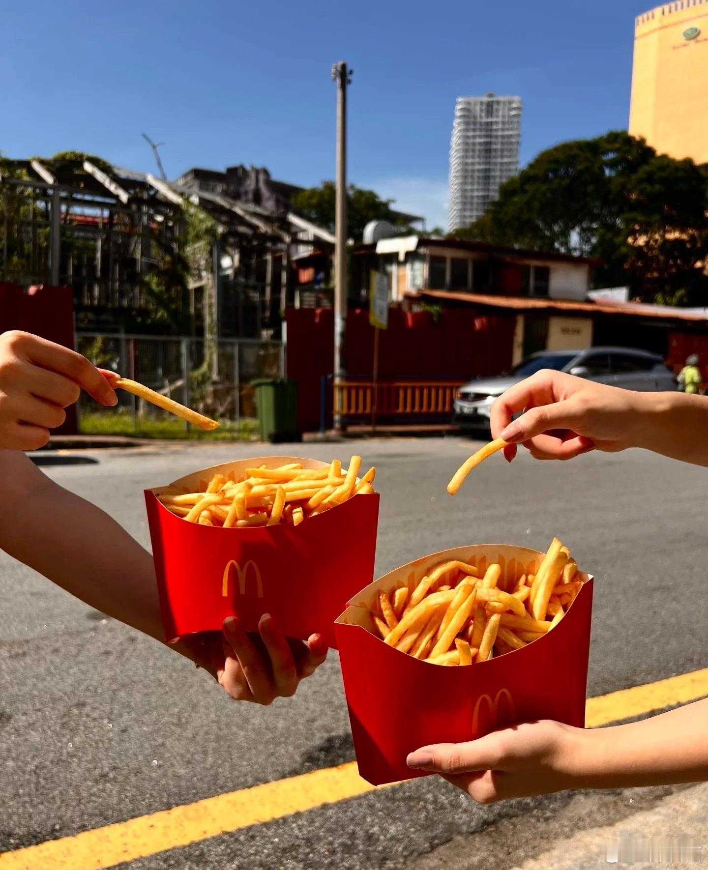 麦当劳超大薯条马来西亚 麦当劳 推出超大薯条“Fans Fries” 啥时候国内