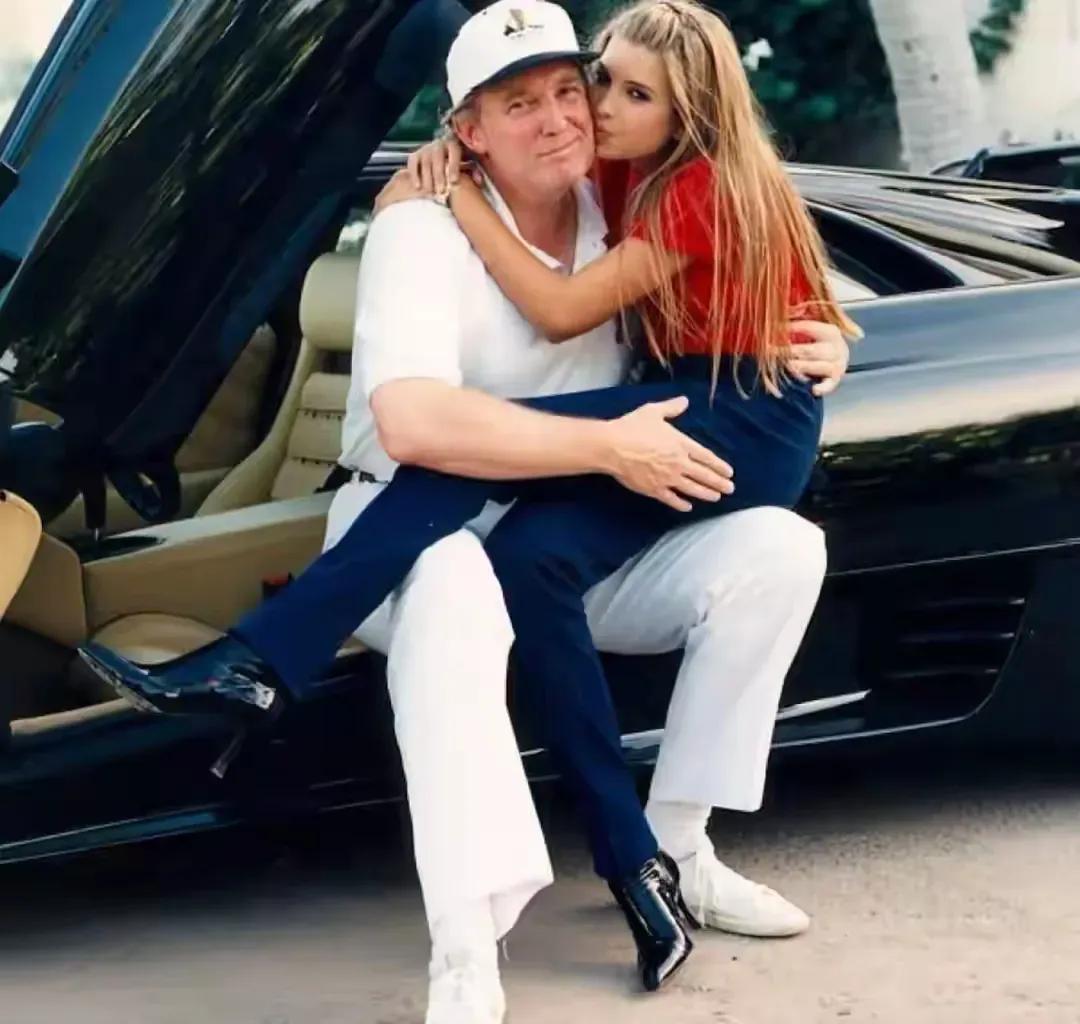 有一个好色的老爹不知道是什么感觉？自己的老妈，早已经被他抛到了九霄云外。身边的女