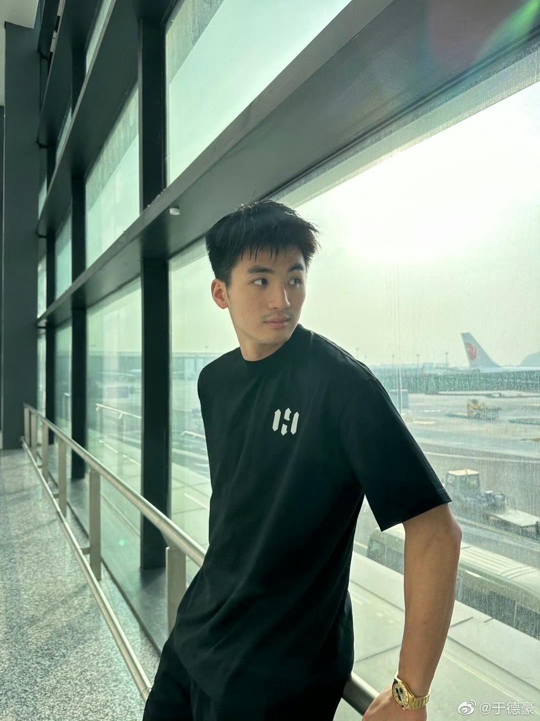 于德豪咋在效力广汇四年后，开山东高速男篮的这两个赛季，引起那么多的争议？