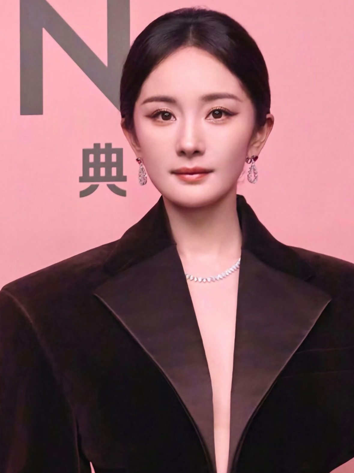 内娱的女明星们谁的发际线最优越[思考] ​​​