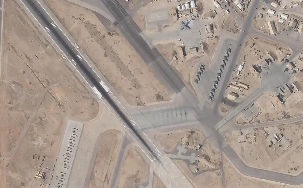 就在刚刚，中东又传出了震动全球的大动静。
 
当地时间3月4日，伊朗伊斯兰革命卫