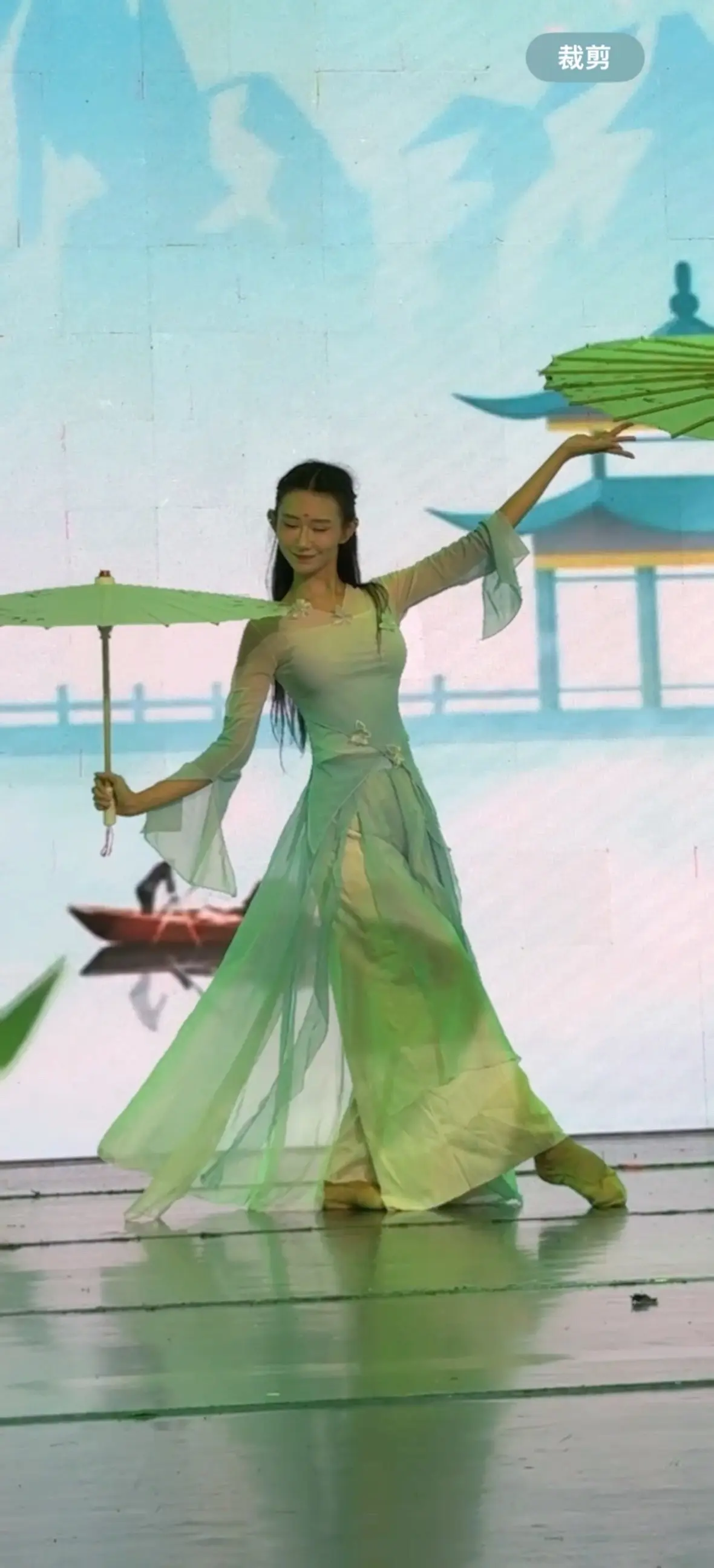美人不是凡胎生