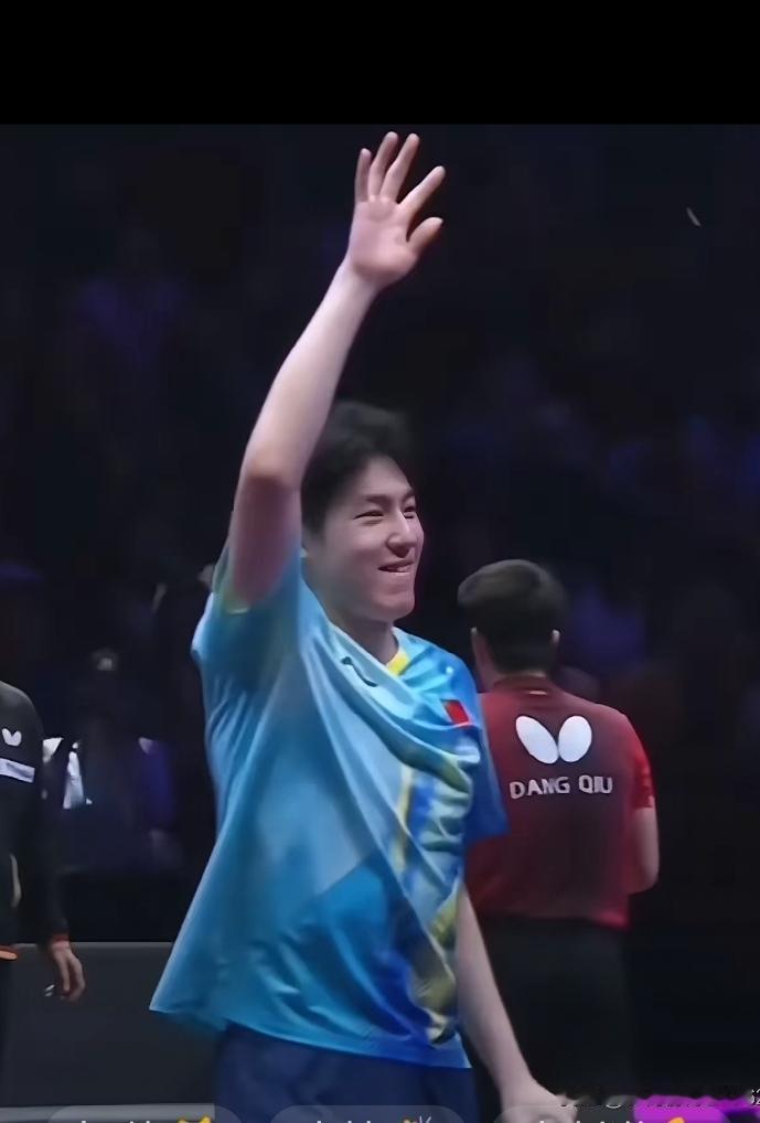 为19岁的小将温瑞博点赞喝彩！！！
4：2，小将温瑞博在半决赛中奋勇击败张本智和