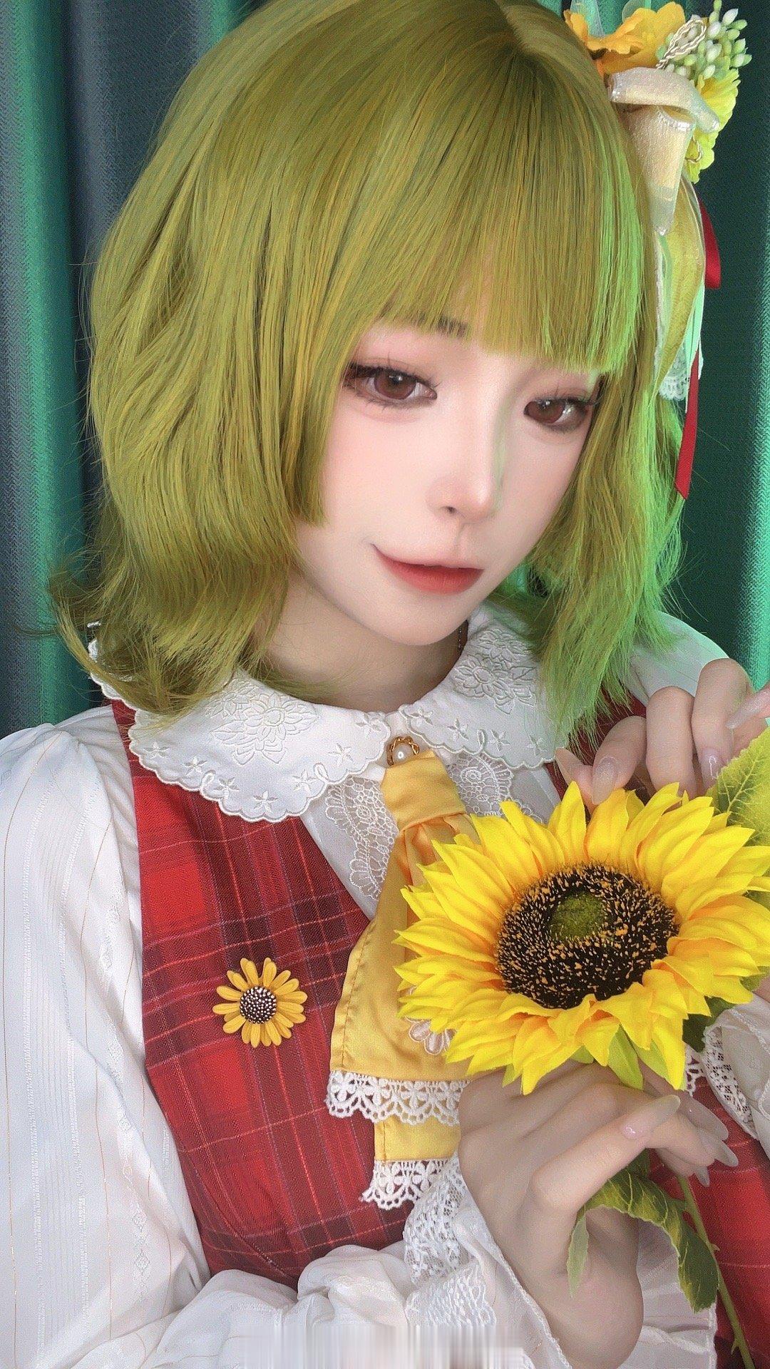 风见幽香🌻👗花妈来了！！！三连莫多莫多马上产出正片～[HO加油][HO加油]