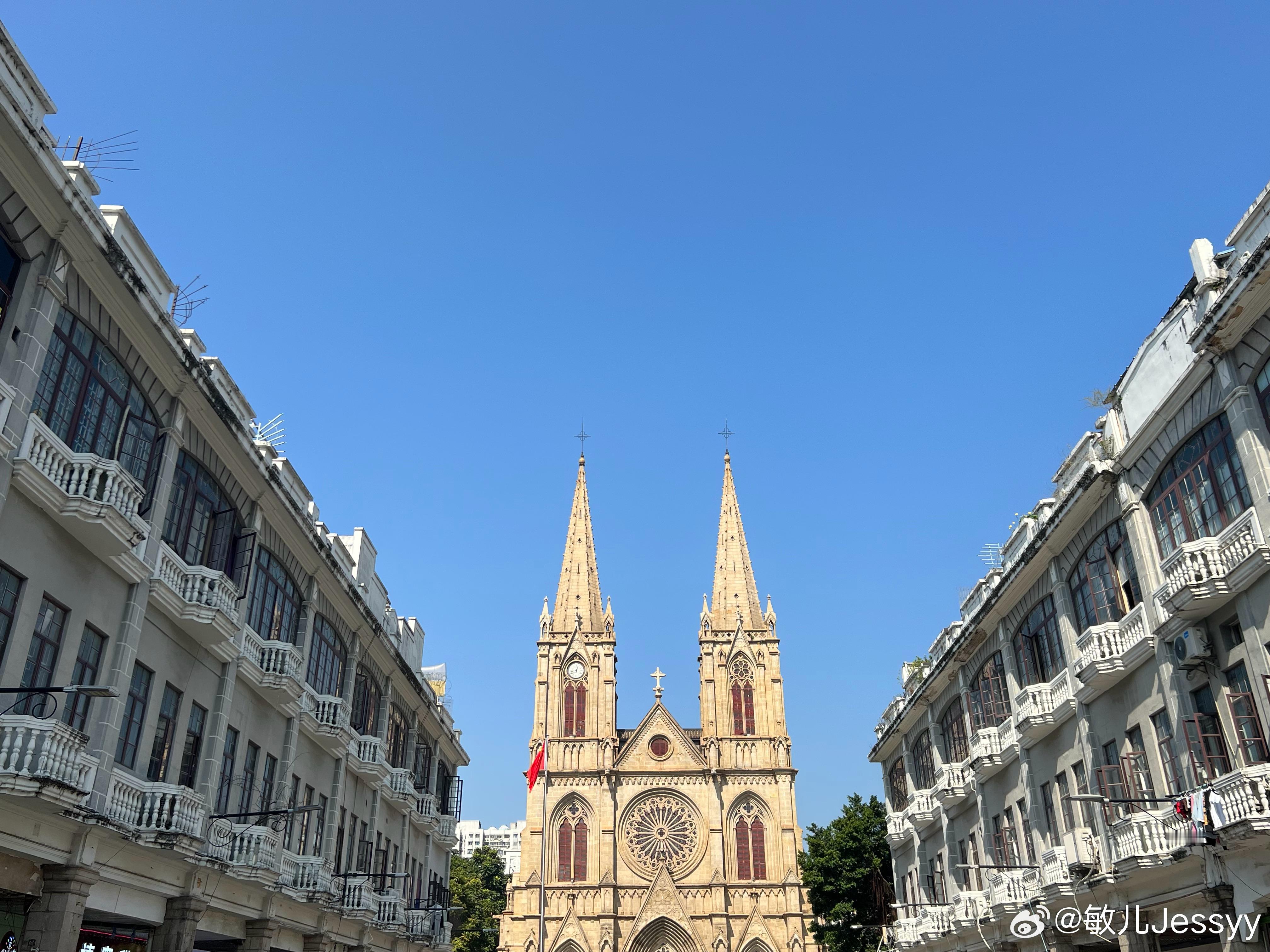 广州圣心大教堂的美景。#说走就走的旅行##遇见美好# ​​​