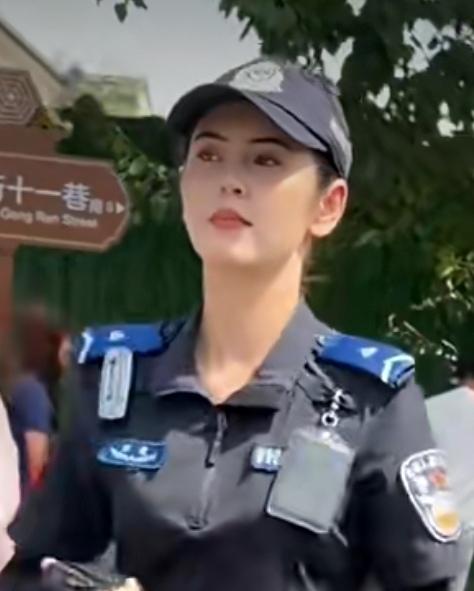 辅警最重要的三项核心素质：

1，‌政治纪律与服从意识‌；
坚定政治立场，绝对服
