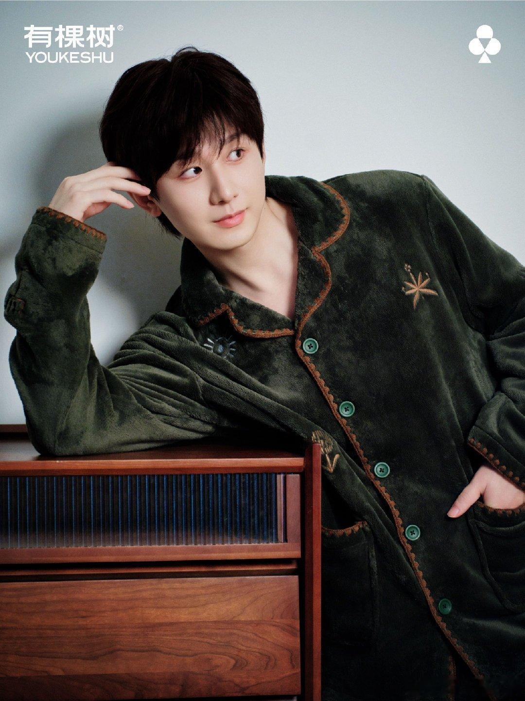 成毅长安二十四计cy成毅谢淮安成毅，你是远方的风景，我是游走的旅人，我翻山越岭长