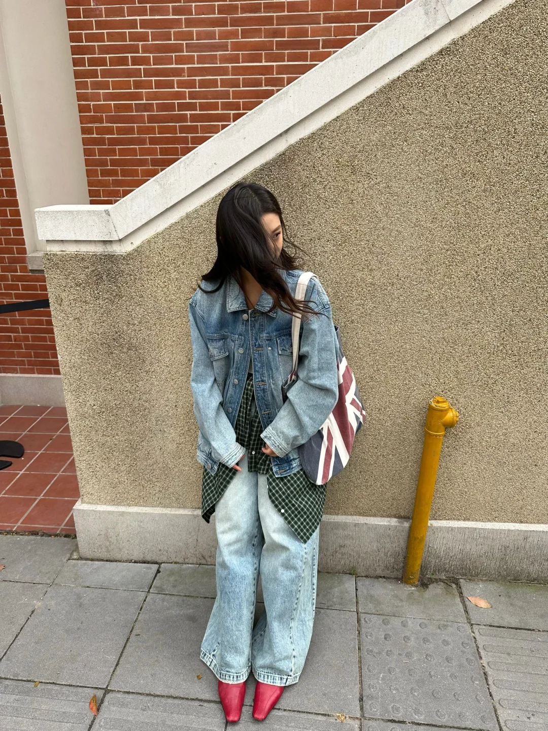 Denim jacket ootd.
