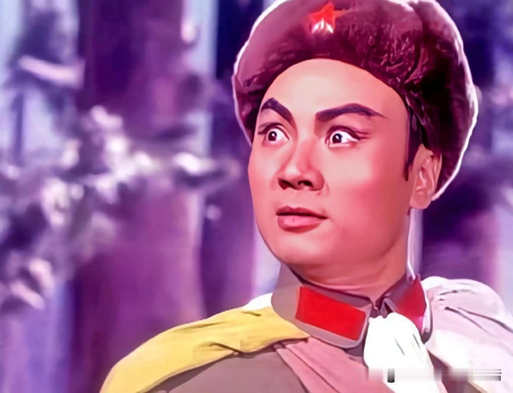 “把舞台还给工农兵”这套说辞，本质就是忽悠鬼话，根本经不起推敲。

它打着“批判