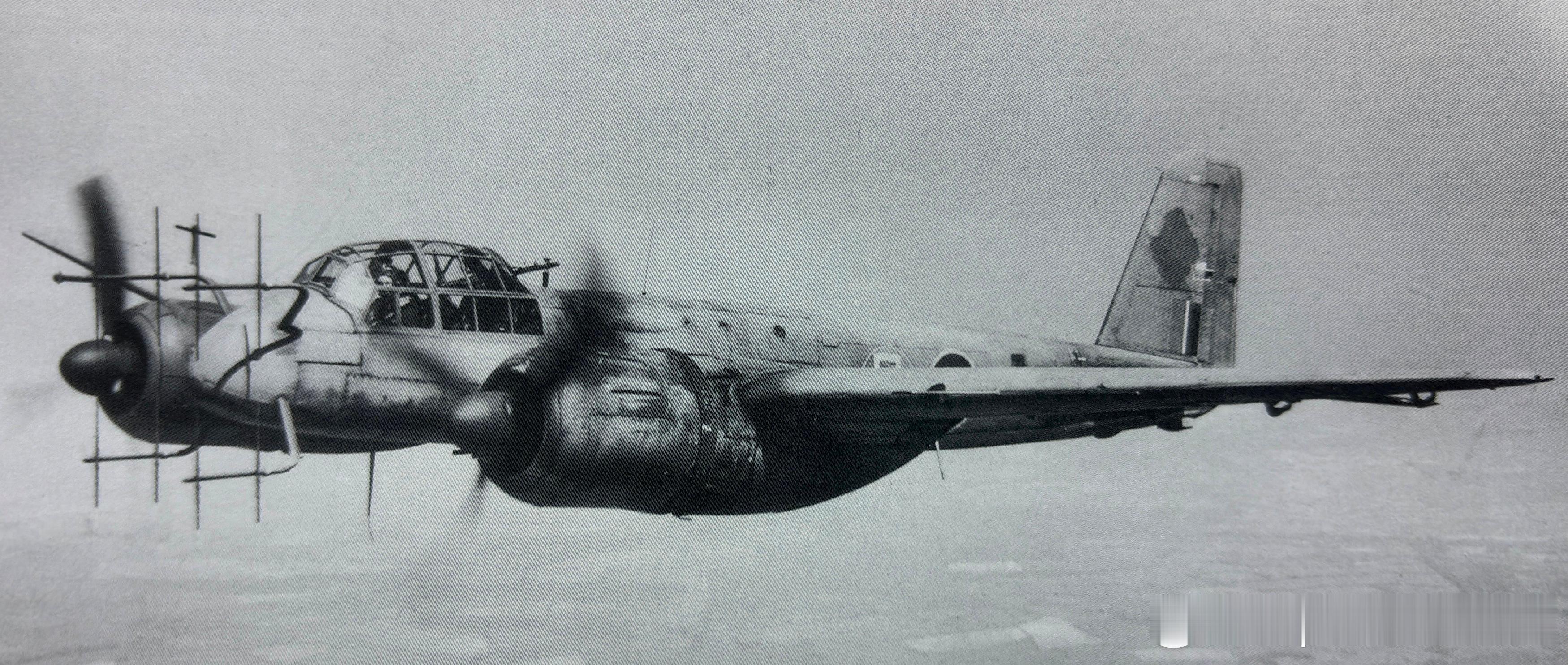 1944年7月13日德军第2夜间战斗机联队第7中队1架装备FuG220 Lich