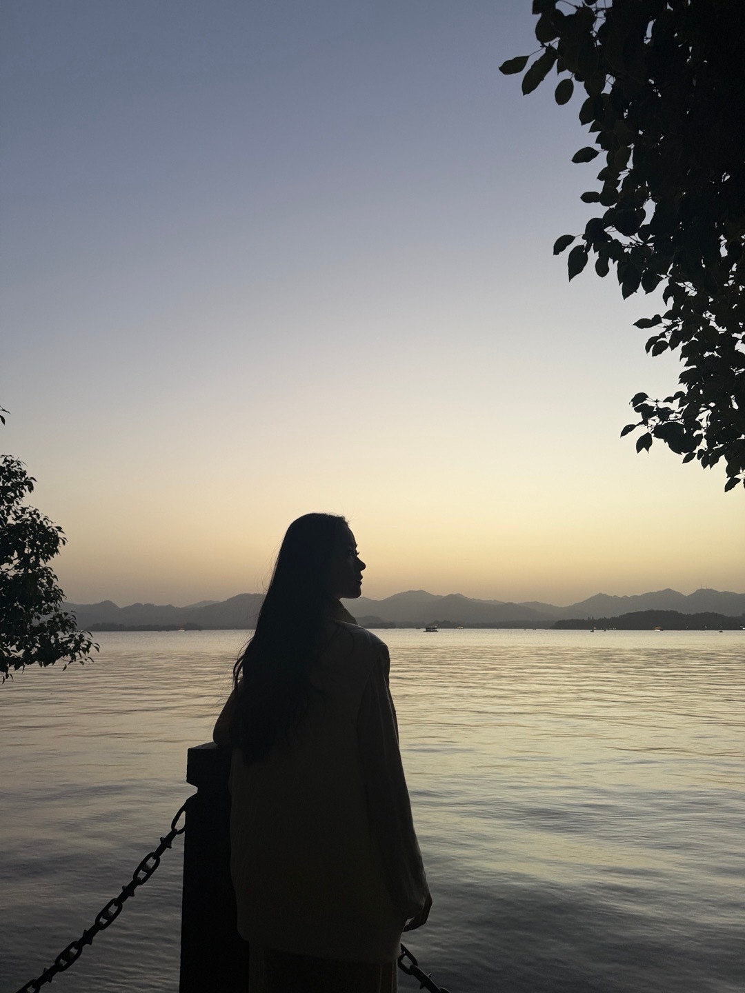 亲爱的朋友 人生总是柳暗花明 