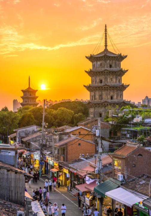 豪掷百万退款！这家烤串店活该它火
亲爱的朋友们大家好，我是海林小百科，今天我们来