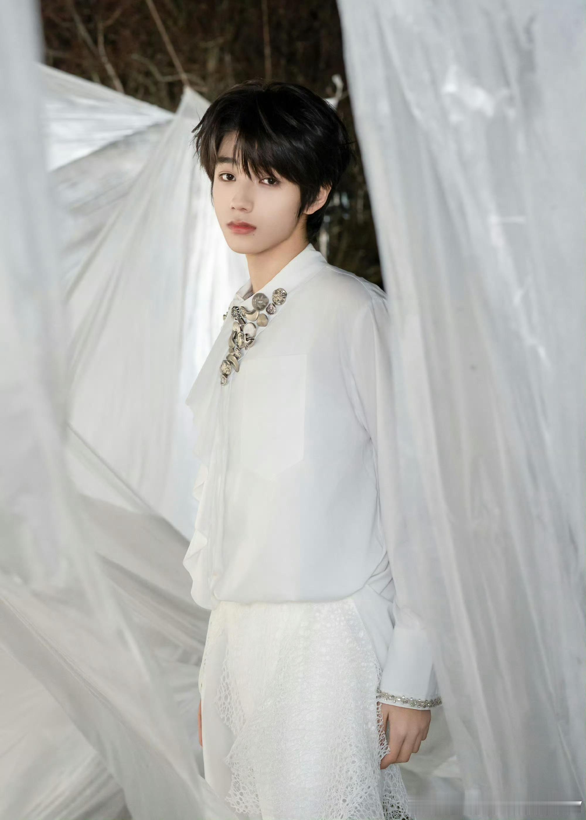 王橹杰一直在看穆祉丞王橹杰王橹杰 、穆祉丞穆祉丞 、“橹穆”新音舞台热度盘点，看