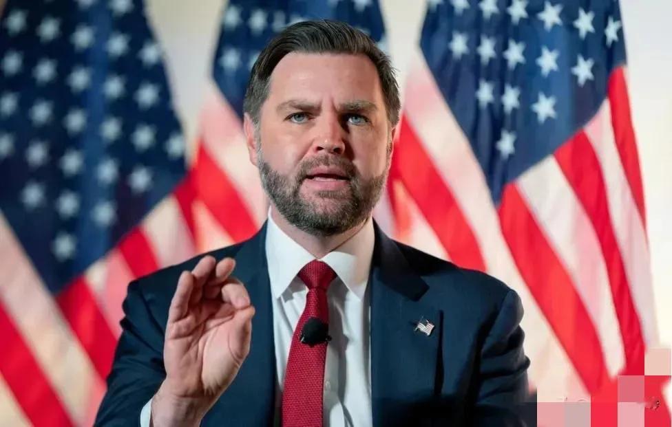 美国副总统icon万斯谈论在迈阿密icon举行的俄美磋商时表示，乌克兰icon问