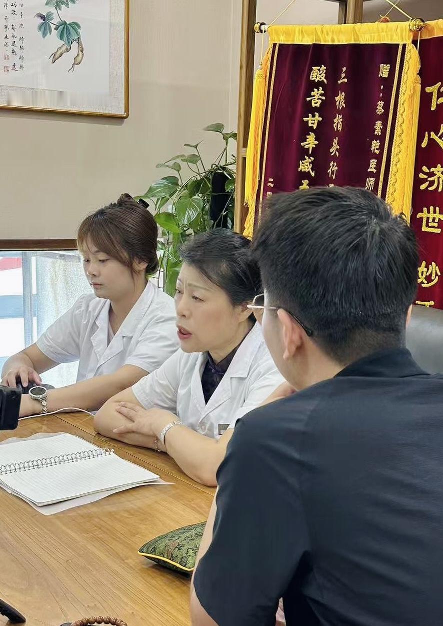 西地那非，吃了也起不来？根源其实在这！

很多男人勃起不行了，就想着靠西地那非救