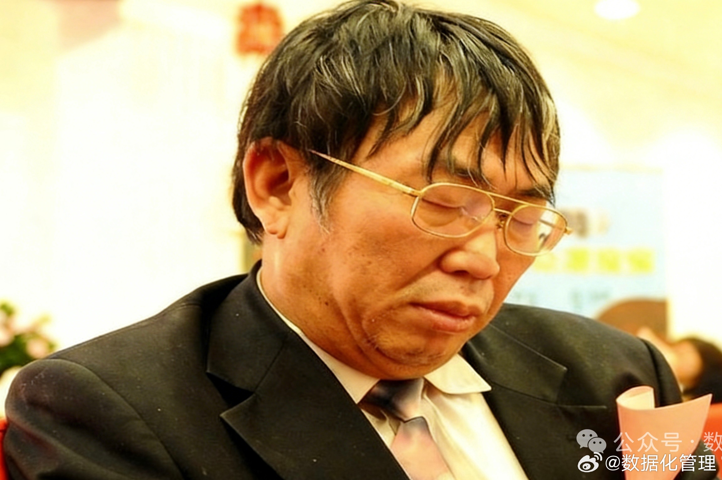 聂卫平逝世今天一早传出棋圣聂卫平逝世的消息，颇为震惊。结合聂卫平的职业成就与个人