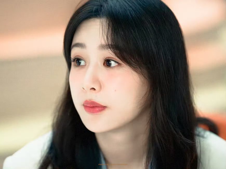杨紫杨紫玉兰花开君再来yz 杨紫董竹君  我也不知道我为什么爱你，我只知道，你是