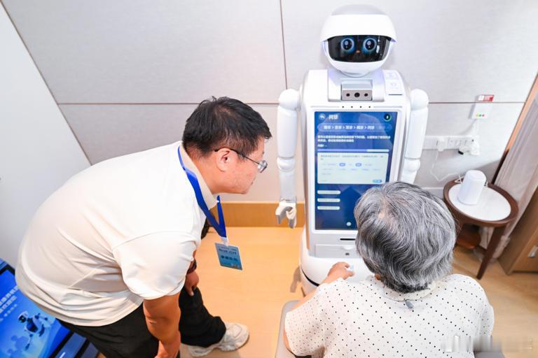 北京智慧康养机器人应用大赛顺利举行，胜出的“养老搭子”或进入具体场景8月3日，北