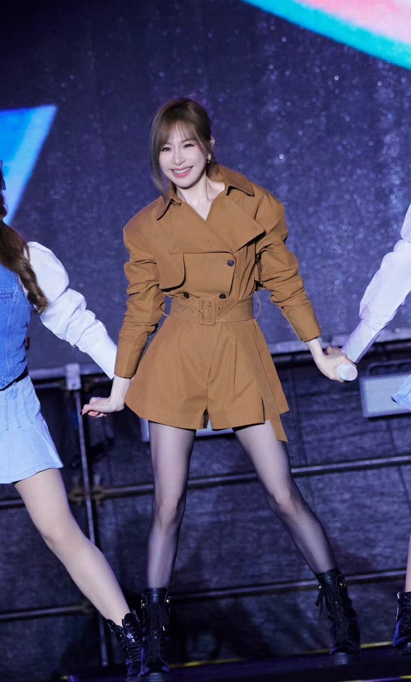 王心凌黑丝王心凌