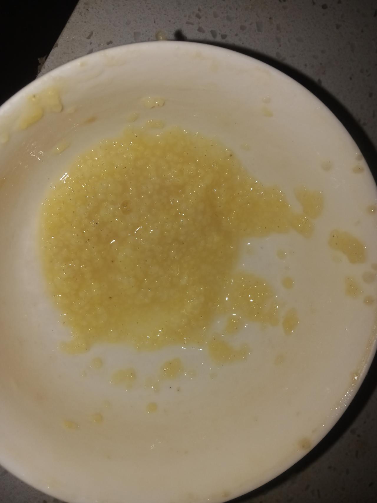 总觉着活着没啥意思，不知道有多少人有这种想法，一日三餐似乎少一餐也死不了，但是一