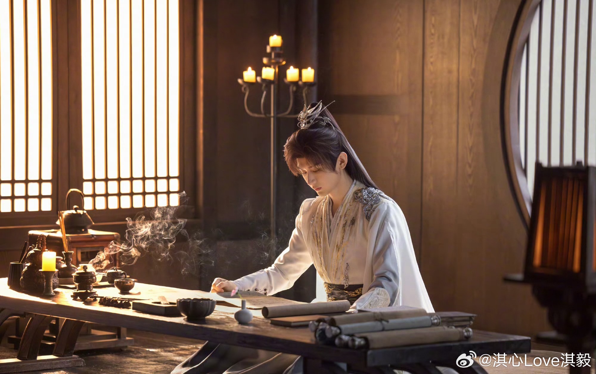 成毅两京十五日cy成毅朱瞻基成毅，遇见你如久旱逢甘霖，爱上你如荒漠见绿洲。我的意
