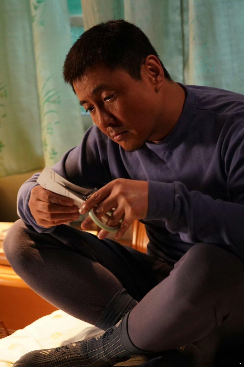 沈腾想让徐福回去给妻子做最后一顿饭一顿寻常的饭菜，却成了徐福一生的念想，遗憾永远