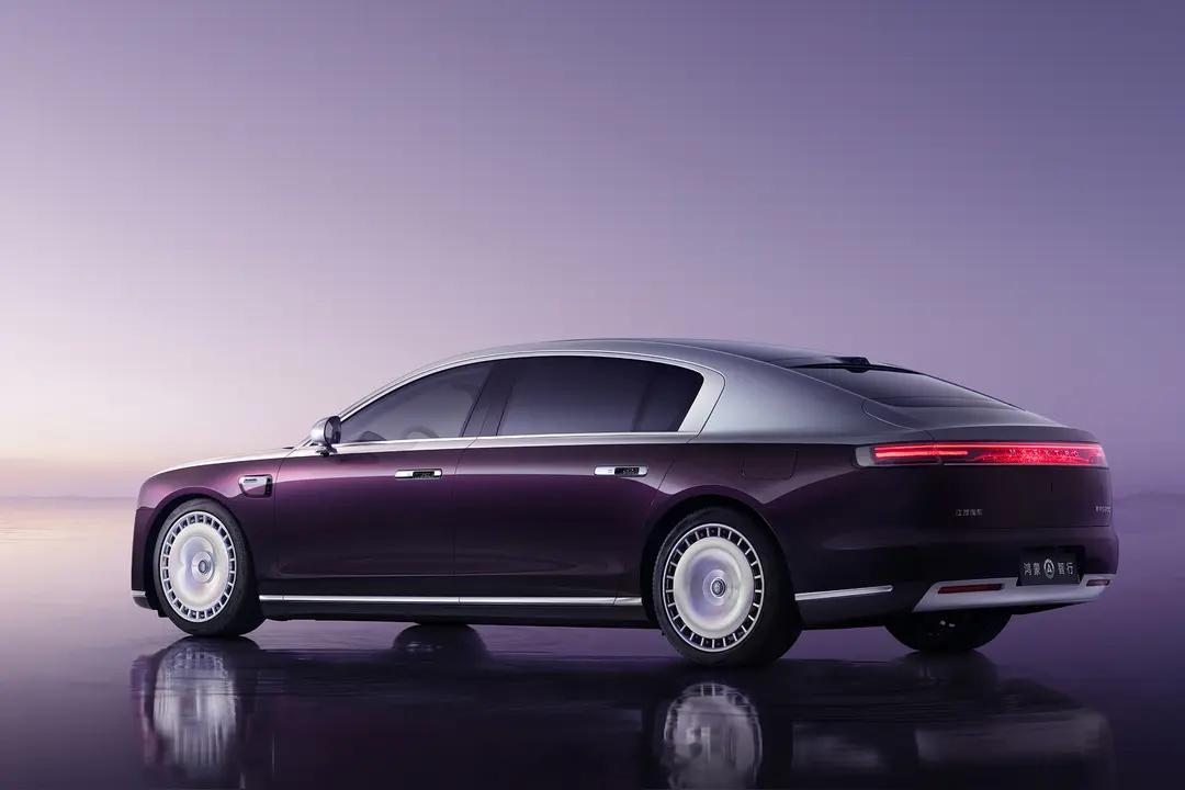 S800七成订单都是顶配版本。我觉得价格还是可以定高一点 ​​​