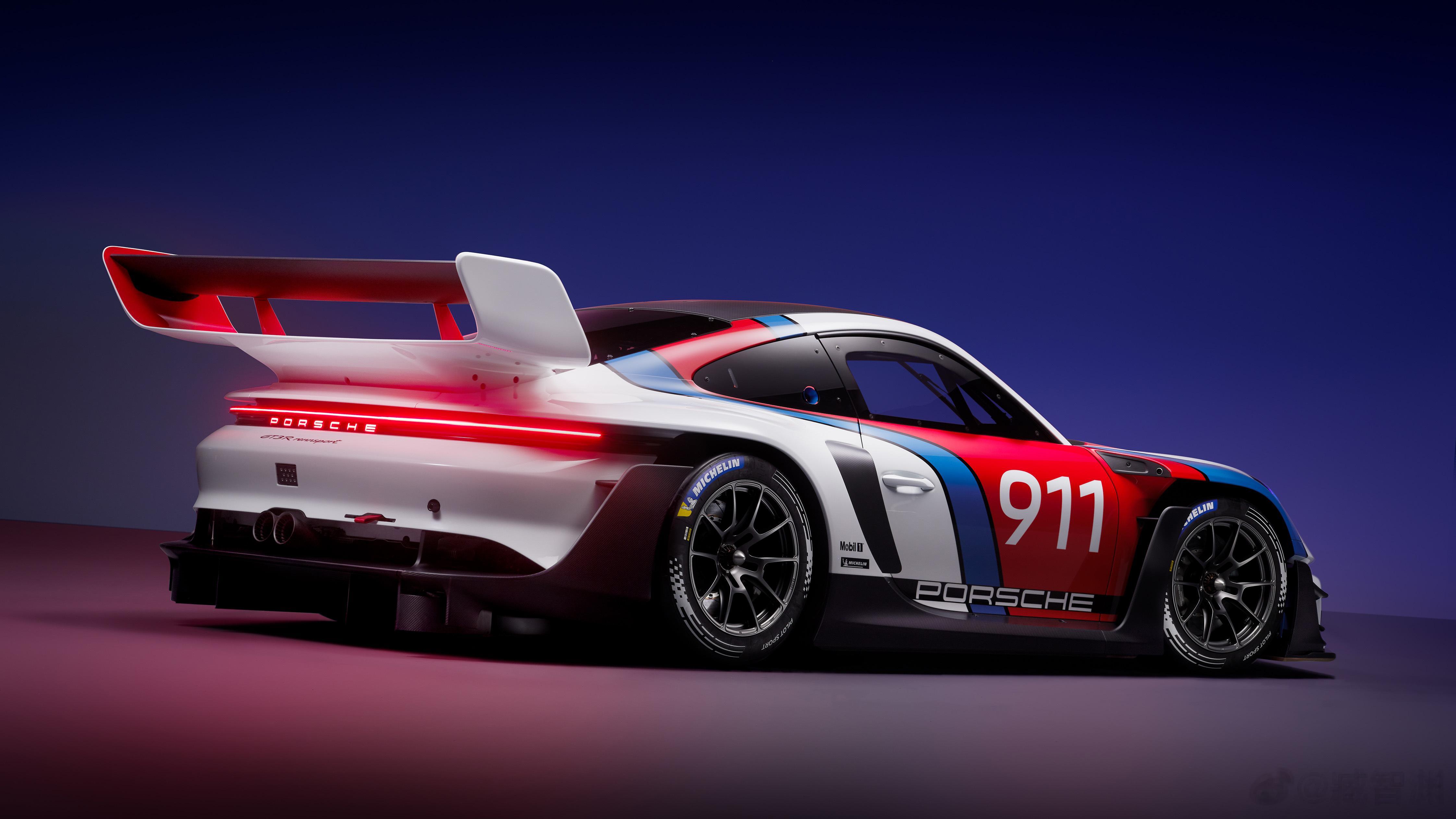 911 GT3 R rennsport 发布。不能上路，不能参加99.99%的赛