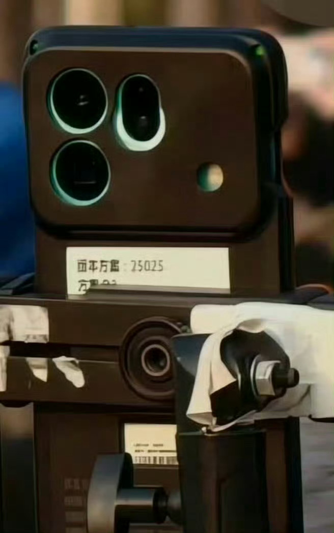 OPPO Find X9S工程机，天玑9500+2*200MP+50MP+多光谱