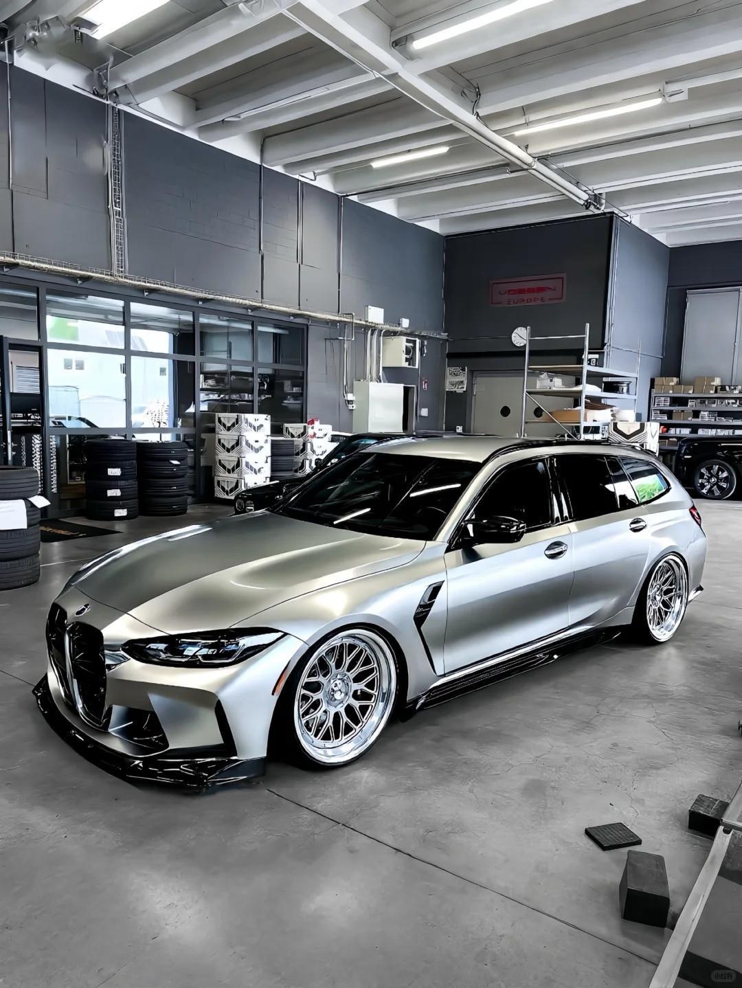 早上好，是谁被银色BMW M3旅行版帅晕了！！！车的新衣 ​​​