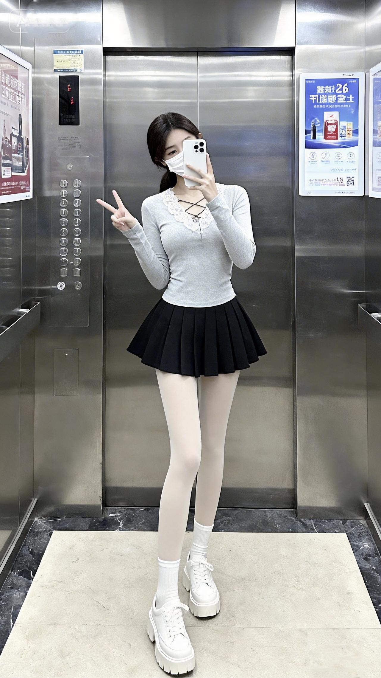 随性穿搭 穿搭分享 黑灰搭配 春日穿搭