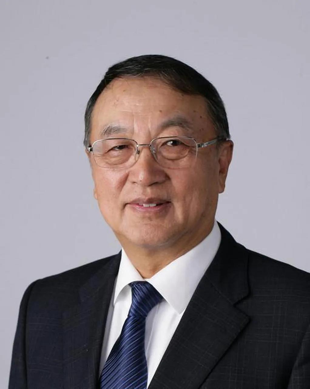 不可否认，柳传志作为企业家有着极为清晰的官方背书：
- 2018年，他被授予“改