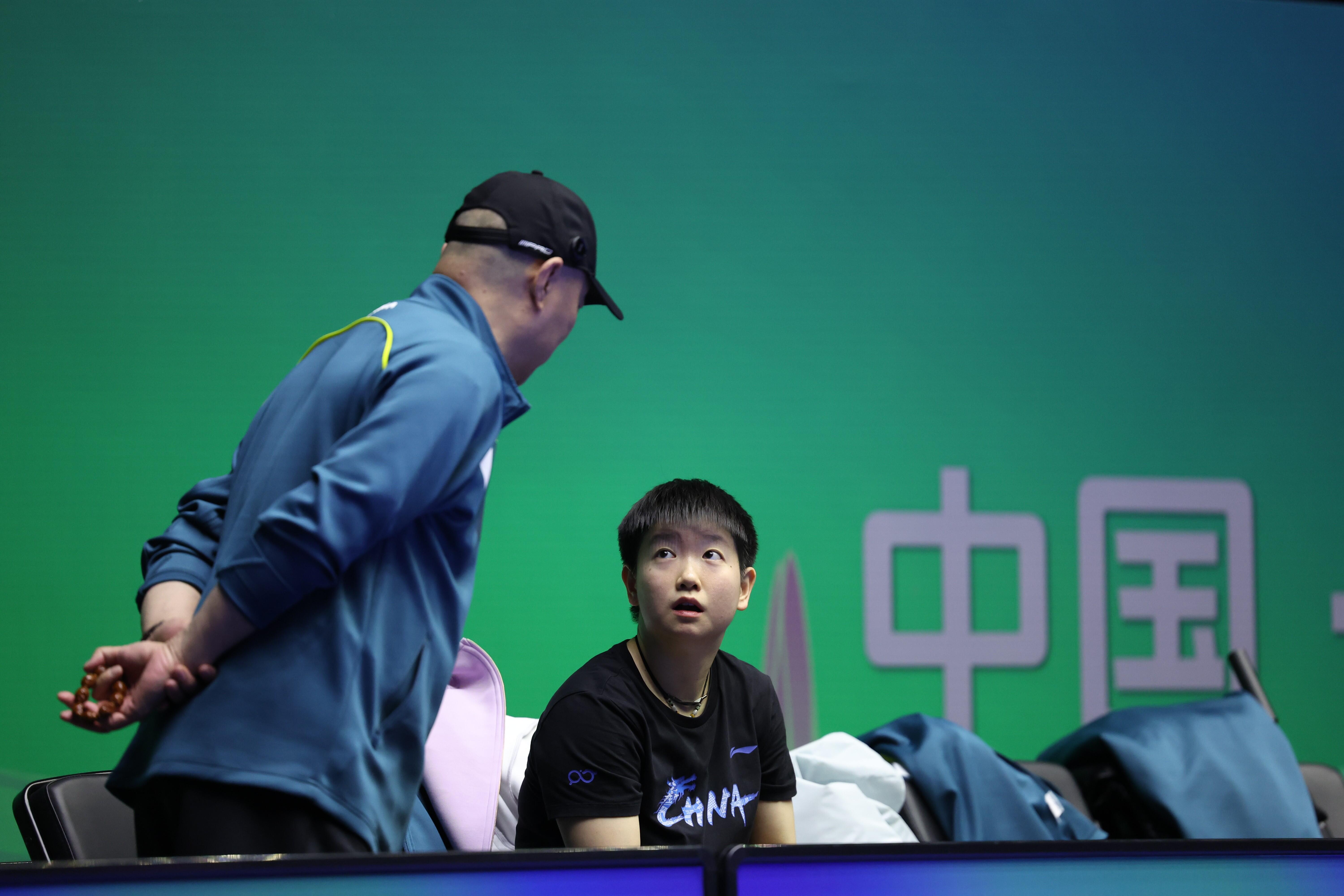 孙颖莎恩师拍了好多照片孙颖莎恩师全程跟拍，手机里存满训练和比赛瞬间，每个角度都不