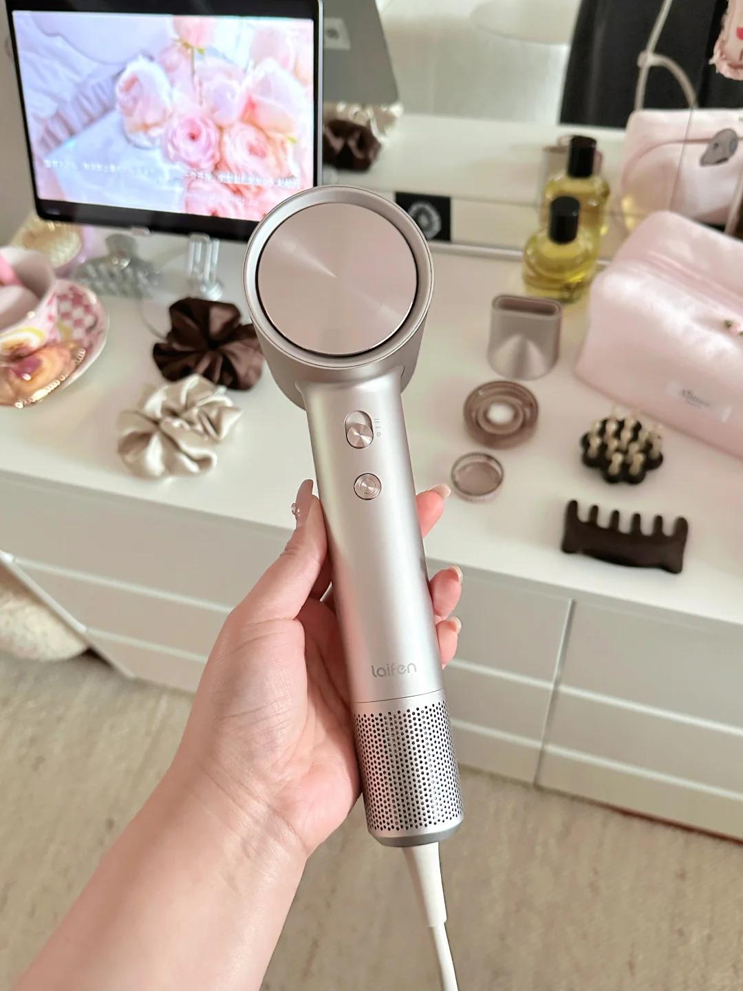 记录一下本人的护发邪修

不是用很贵的护发精油或者做蛋白矫正啥的，就是把以前的吹