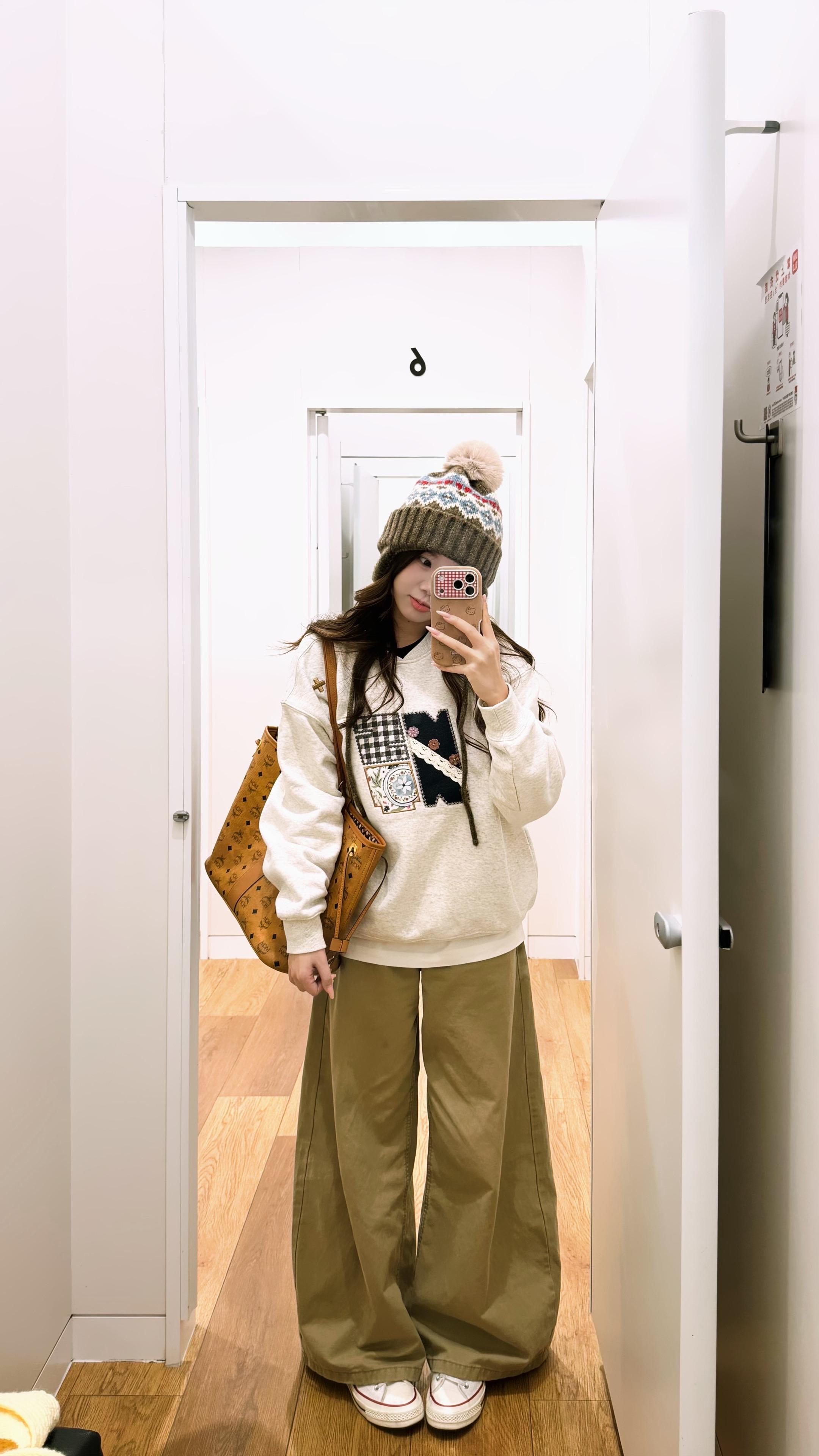 至此 希望我能一直有勇气与人坦诚相待 做我所想的事说我想说的话 最后祝...