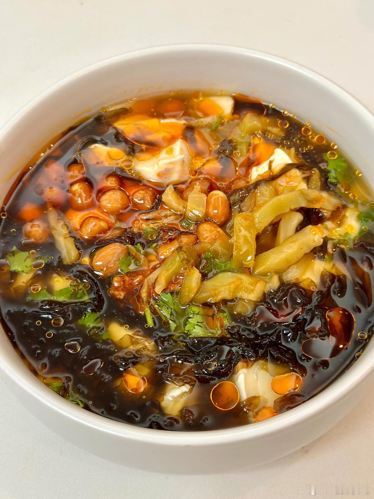 讲真…这个真的巨掉秤又好吃！巨好吃的咸香豆腐花的吃法！巨巨好吃！巨嫩！咸香好吃！