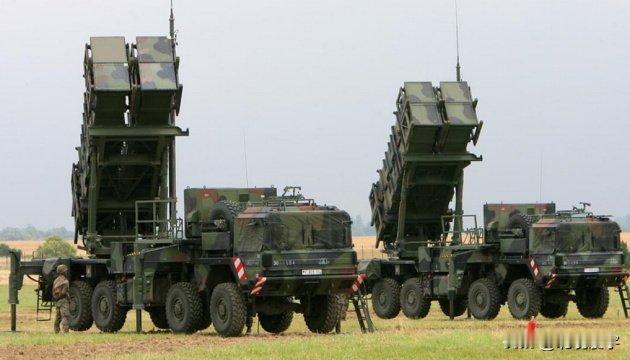 “继波兰和荷兰之后，希腊也拒绝了向乌克兰武装部队提供爱国者导弹，以及S300防空