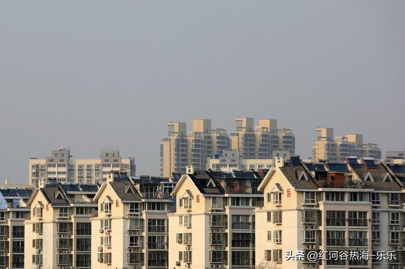 为什么有些业主在卖房时总是犹豫不决，左右摇摆？

往往是因为对旧房子掺杂了太多个