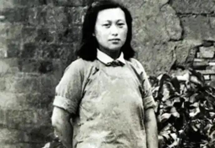 红二十五军要开始长征那会儿，定了个主意：把七个女看护给留下来，一人给8块大洋，让