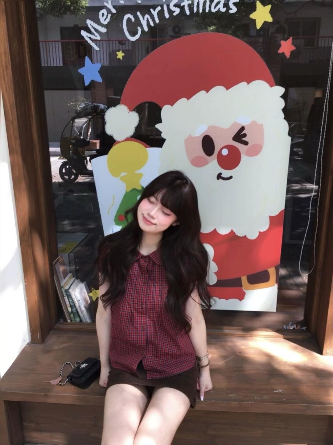 你微微一笑⁃ ⩊ ⁃ 蝴蝶为你倾倒